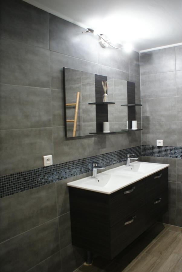 Loft Ravissant Avec Piscine Lägenhet Cagnes-sur-Mer Exteriör bild